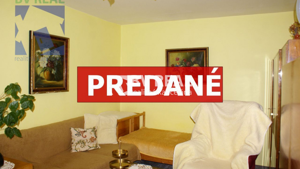 BV REAL Na predaj 1 izbový byt 39 m2 Prievidza Čínsky múr 102011