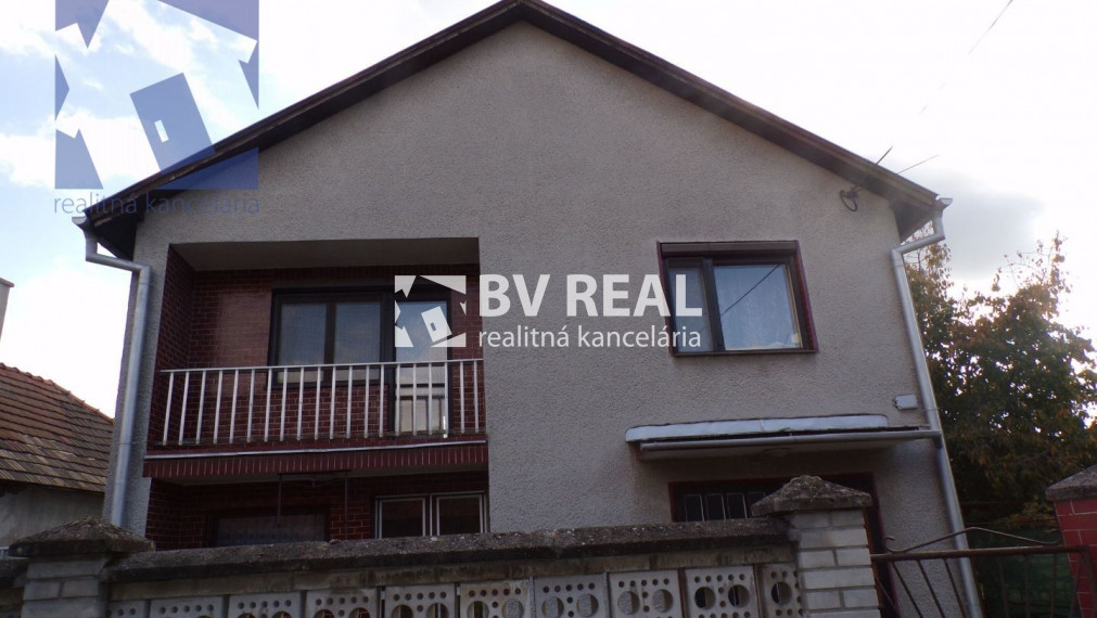 PREDANÉ BV REAL rodinný dom 993 m2 Zemianske Kostoľany FM1186
