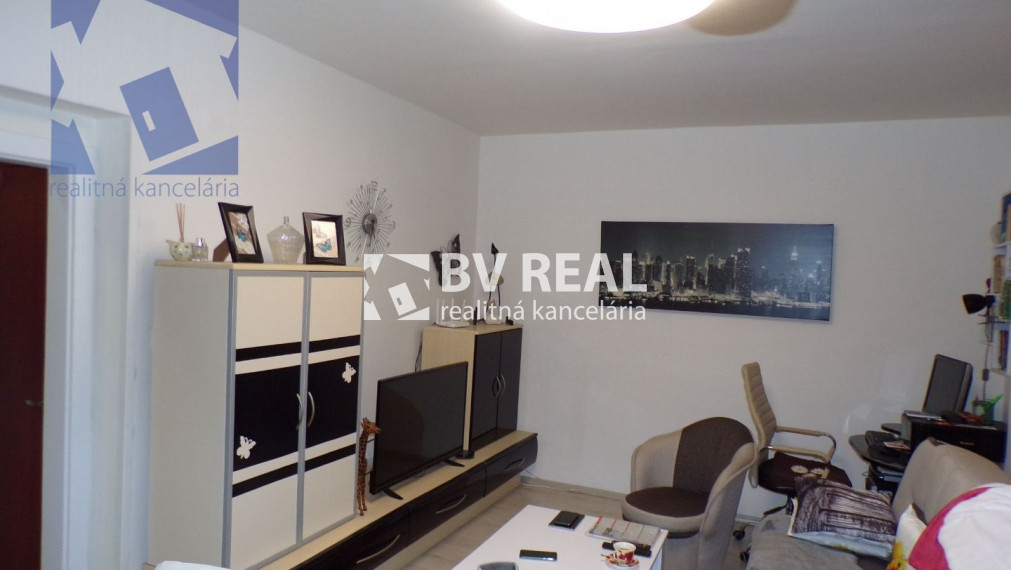 BV REAL PREDANÉ 3 izbový byt 61 m2 Handlová FM1211