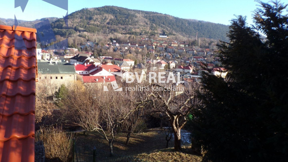 BV REAL Na predaj stavebný pozemok 1200 m2 Kremnica FM1273