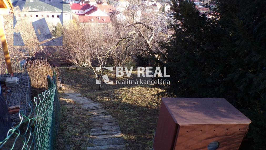 BV REAL Na predaj stavebný pozemok 1200 m2 Kremnica FM1273