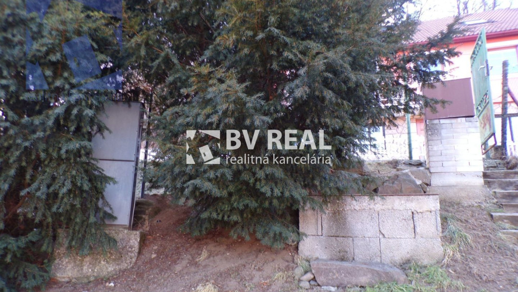 BV REAL Na predaj stavebný pozemok 1200 m2 Kremnica FM1273