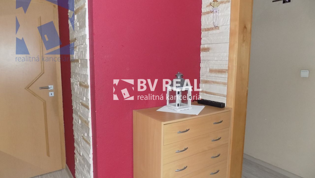 BV REAL EXKLUZÍVNE Predaj 3 izbového bytu 70m2 Prievidza KU1018