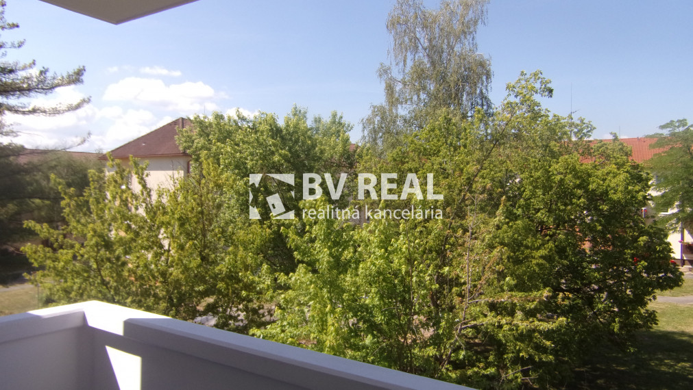 BV REAL Predaj 2 izbového bytu 55 m2 Žiar nad Hronom KJ1029