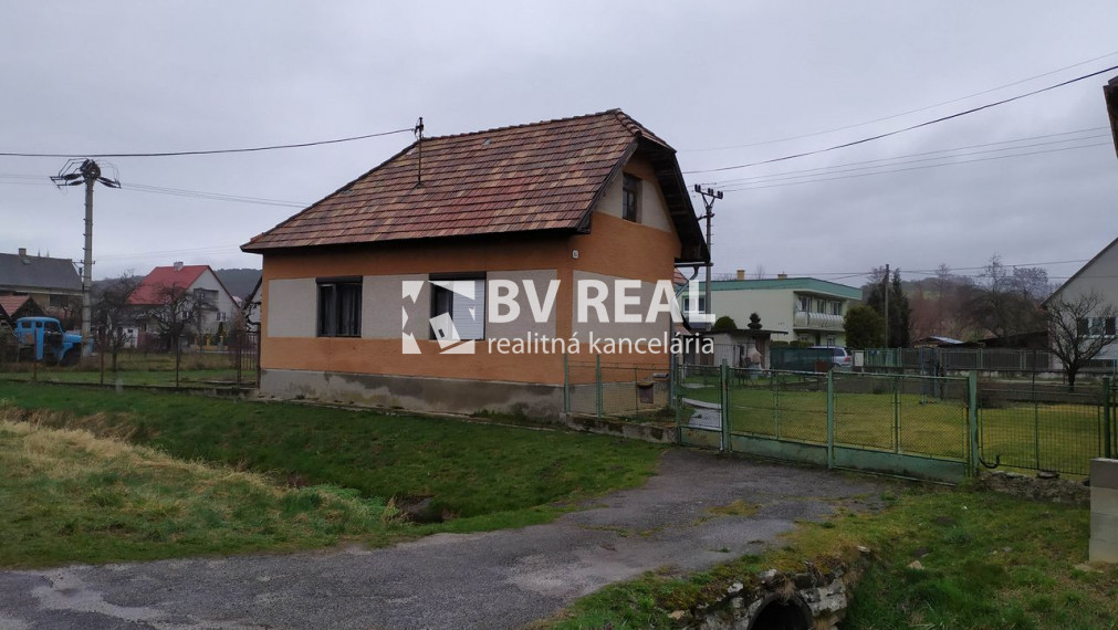 REZERVOVANÉ BV REAL Na predaj 3 izbový rodinný dom Ješkova Ves okres Prievidza BV2016
