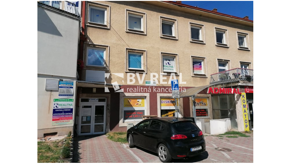 Na predaj 1 izbový byt 35 m2 Handlová FM1472