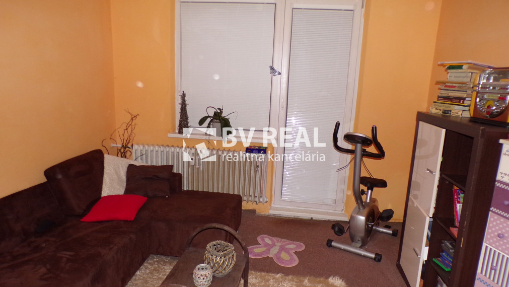 Na predaj veľkometrážny 3 izbový byt 83 m2 Prievidza FM1779