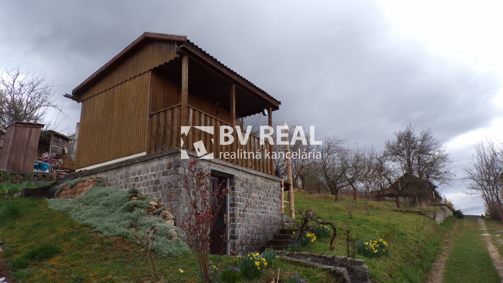 BV REAL predaj chata záhrada Brodzany okres Partizánske FM1856