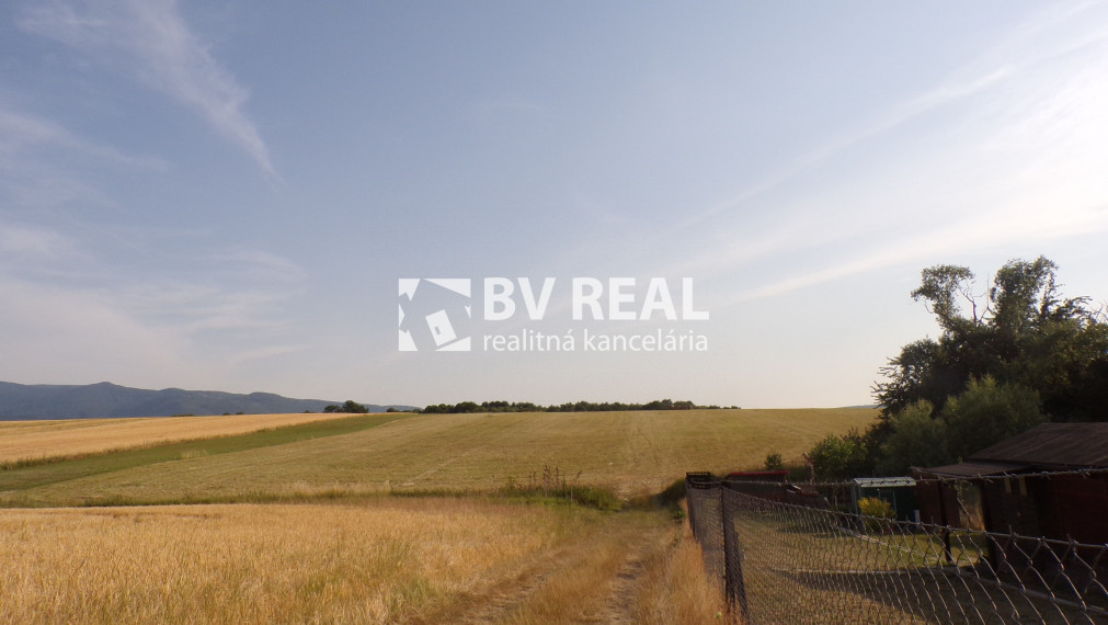BV REAL Na predaj pozemok Sebedražie FM2033