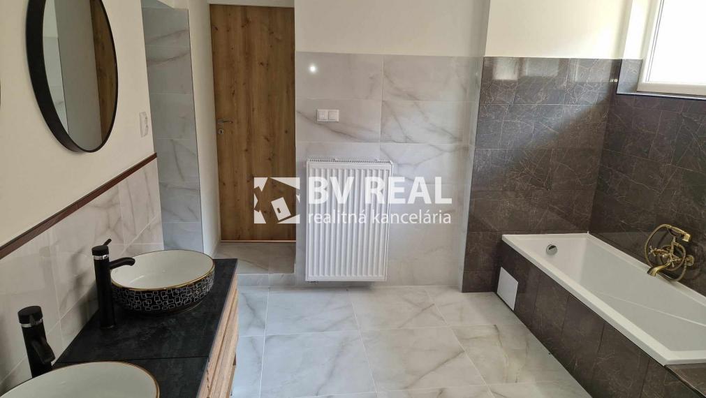 BV REAL predaj rodinný dom Poluvsie okres Prievidza FM2105
