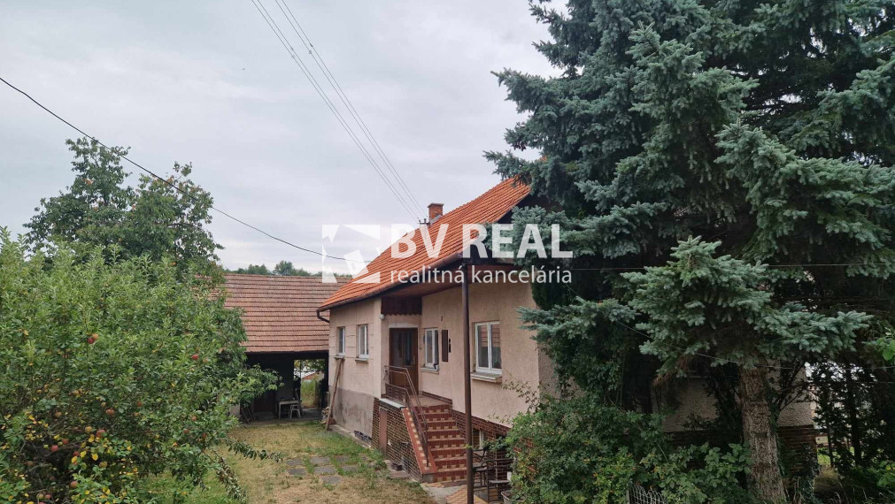 BV REAL Na predaj rodinný dom obec Jalovec FM2158