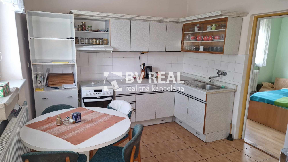 BV REAL Na predaj rodinný dom obec Jalovec FM2158