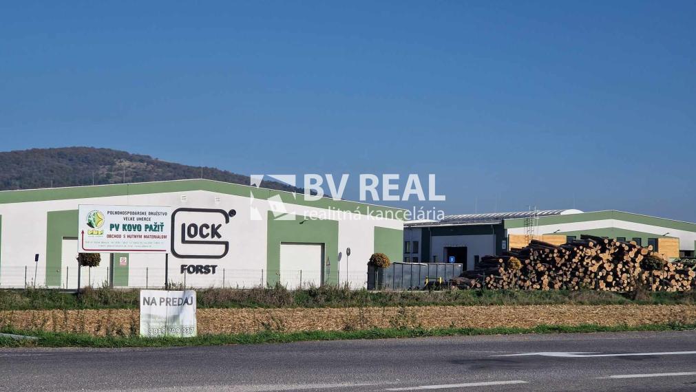BV REAL Na predaj pozemok 965 m2 Veľké Uherce FM2190