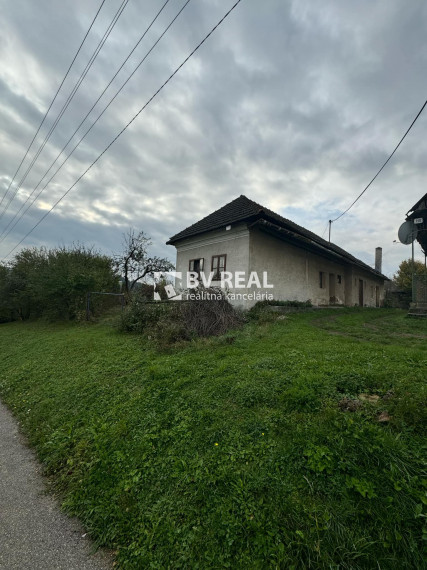 BV REAL Na predaj rodinný dom na splátky FM2210