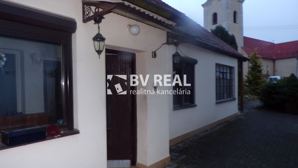 BV REAL Na predaj 3 izbový rodinný dom Partizánske FM1737