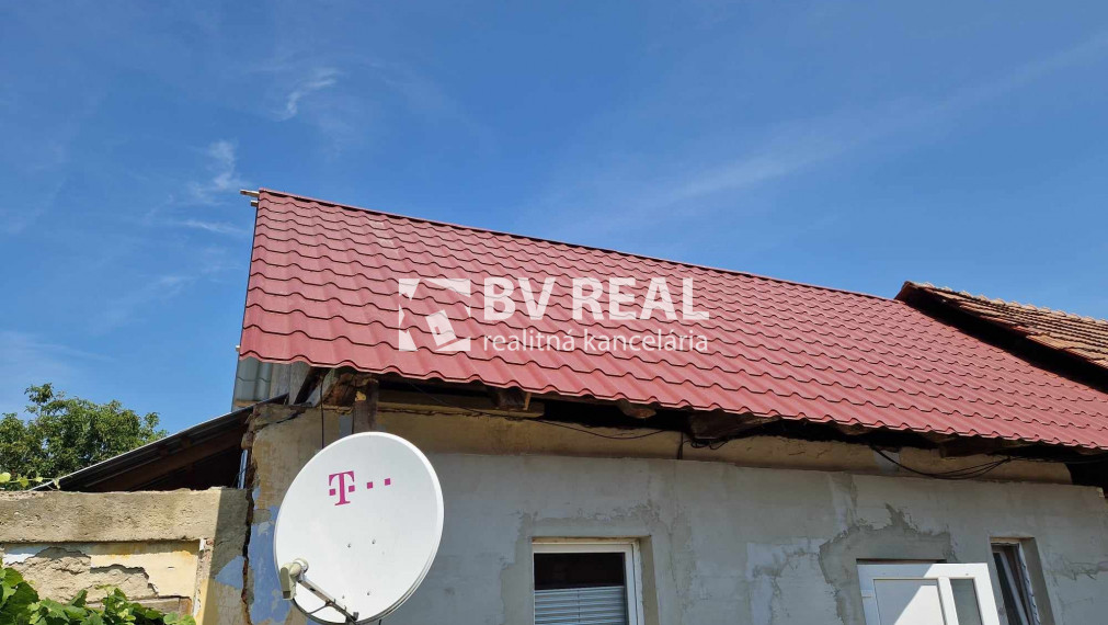 BV REAL Na predaj 2 rodinné domy obec Rybany FM2171