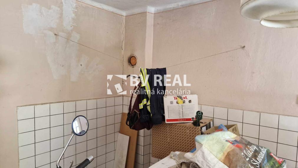 BV REAL Na predaj 2 rodinné domy obec Rybany FM2171