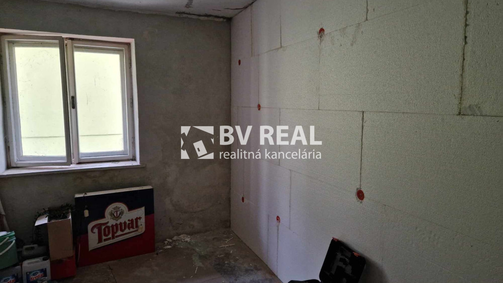 BV REAL Na predaj 2 rodinné domy obec Rybany FM2171