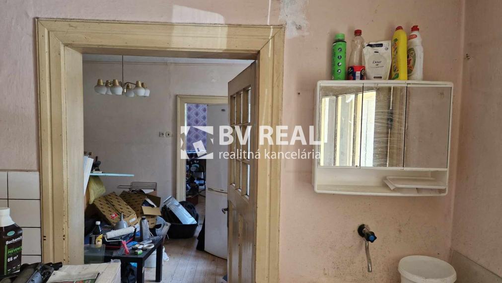 BV REAL Na predaj rodinný dom obec Rybany FM2138