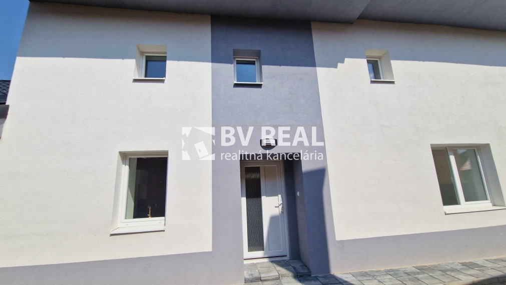 BV REAL predaj rodinný dom Poluvsie okres Prievidza FM2160