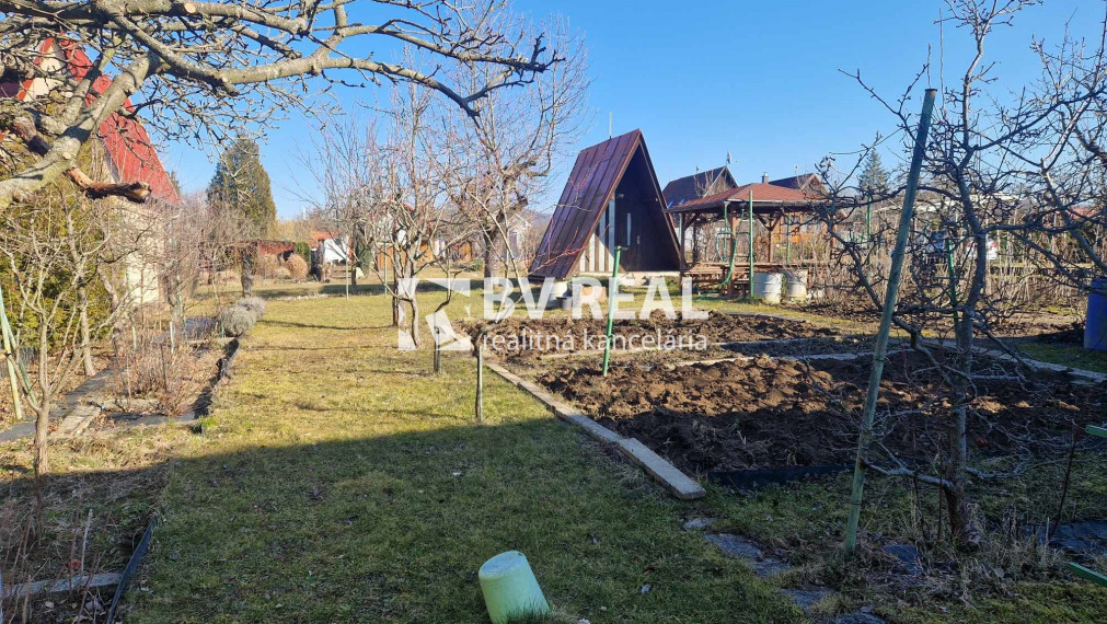 BV REAL na predaj chata so záhradou v meste Prievidza FM2248