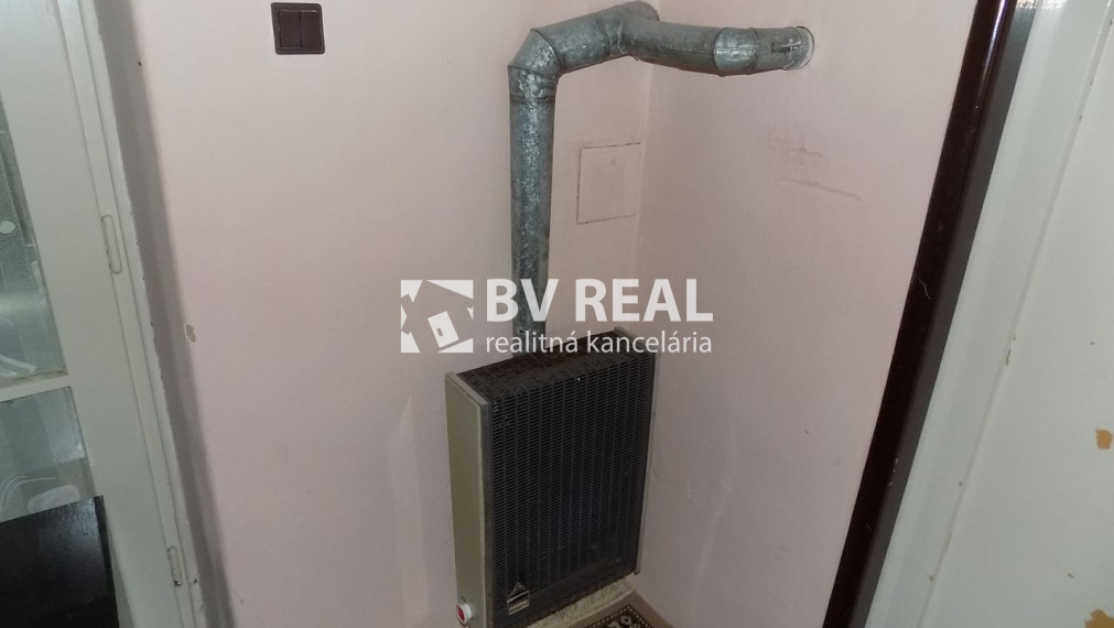 BV REAL na prenájom 2 izbový byt 56 m2 Handlová BV5006