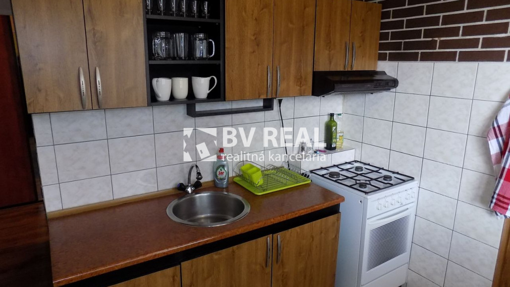 PREDANÉ BV REAL 3 izbový byt 56 m2 Handlová, Prievidzská BV3021