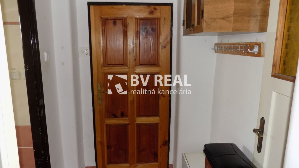 BV REAL na predaj 2 izbový byt 56 m2 Handlová BV3015