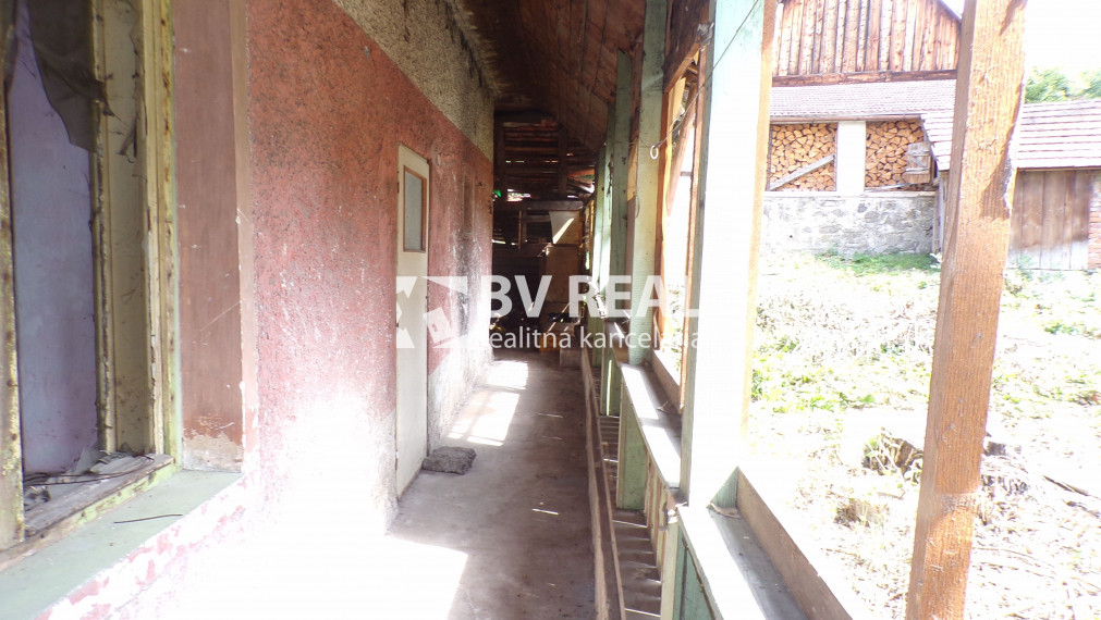 BV REAL Na predaj rodinný dom s pozemkom Horná Štubňa FM1760