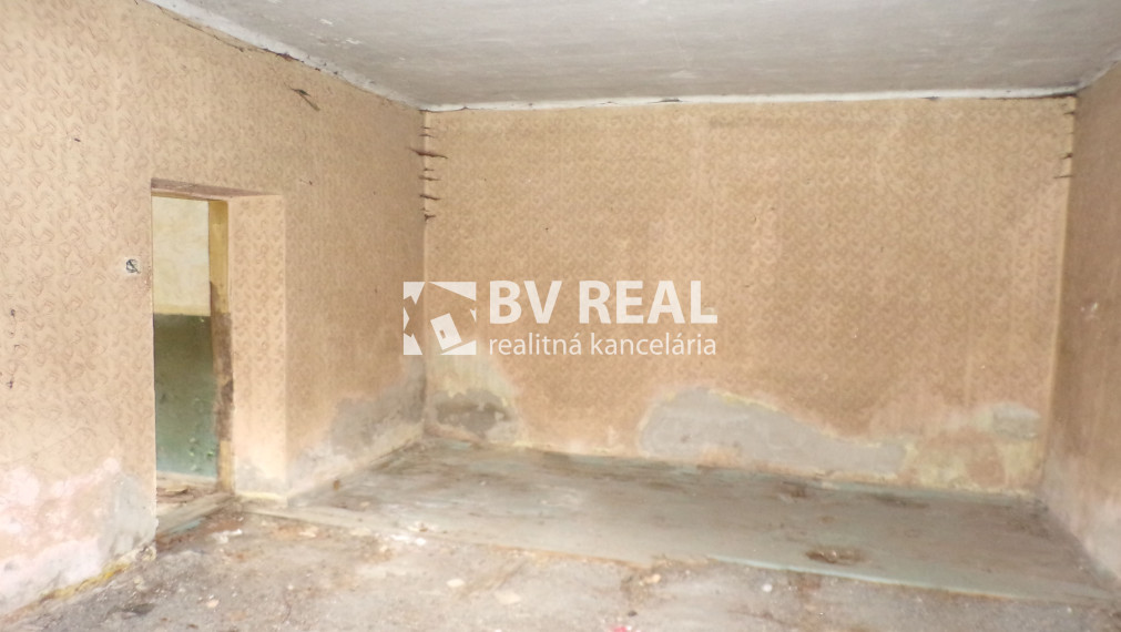 BV REAL Na predaj rodinný dom s pozemkom Horná Štubňa FM1760