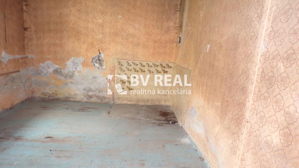 BV REAL Na predaj rodinný dom s pozemkom Horná Štubňa FM1760