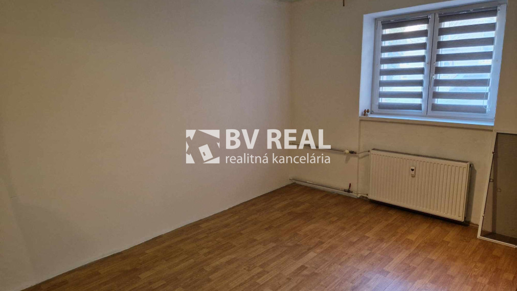 REZERVOVANÉ BV REAL Na predaj 2 izbový byt Handlová FM2260