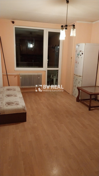 Na prenájom garsónka Žiar nad Hronom FM1823