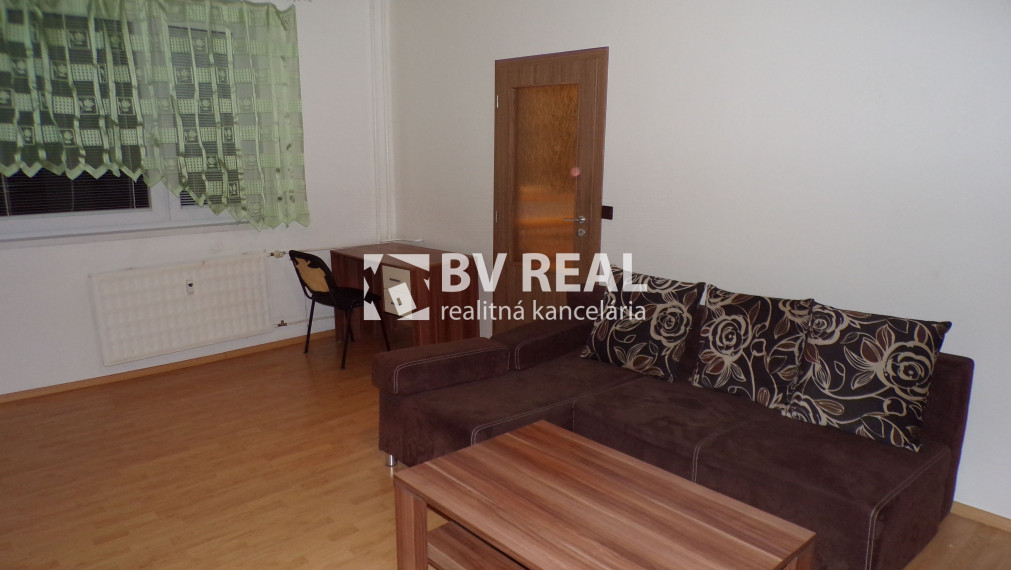 BV REAL Predaj 1 izbový byt 38 m2 s balkónom Handlová FM1842