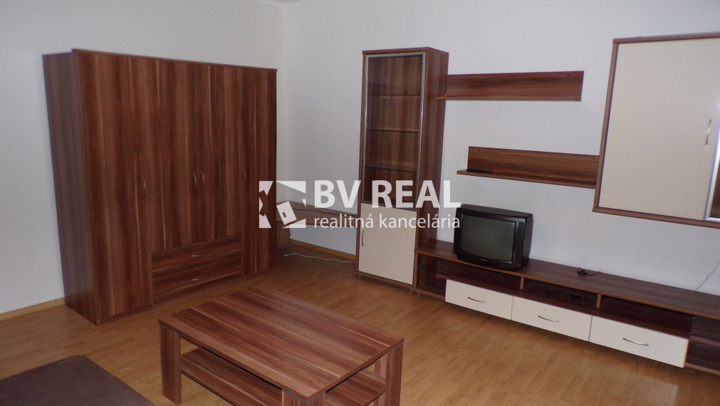 BV REAL Predaj 1 izbový byt 38 m2 s balkónom Handlová FM1842