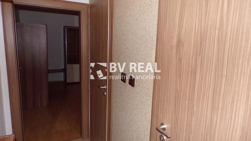 BV REAL Predaj 1 izbový byt 38 m2 s balkónom Handlová FM1842