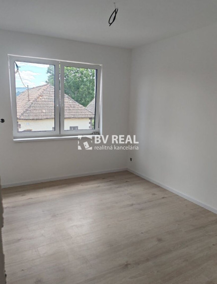 BV REAL Na predaj novostavba a garáž Malé Kršteňany FM2254