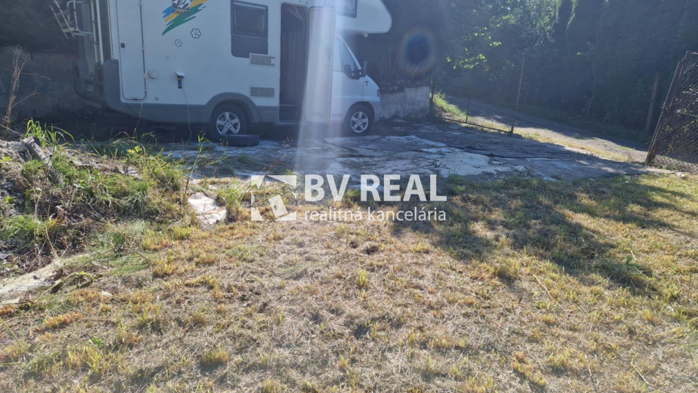 BV REAL Na predaj pozemok Handlová FM2315