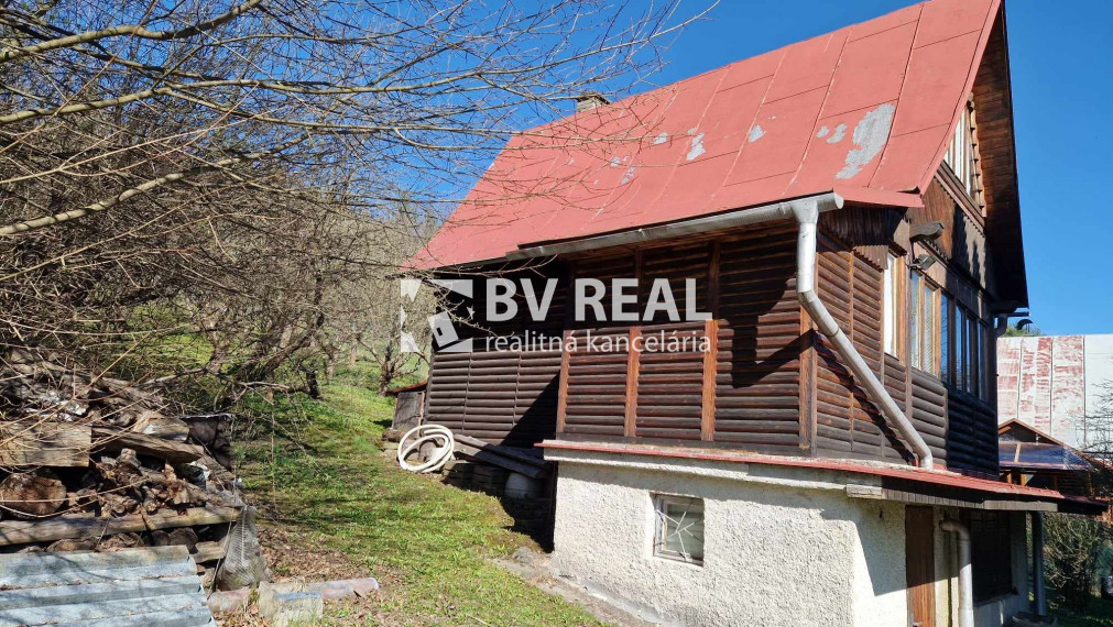 Na predaj chata so sadom chatová oblasť Janová Lehota FM1916