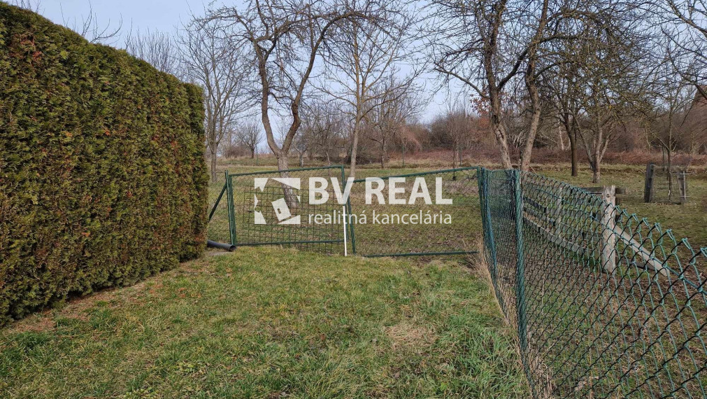 BV REAL na predaj stavebné pozemky obec Prusy FM2095