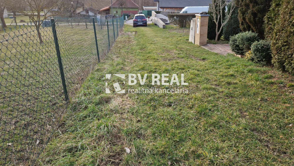 BV REAL na predaj stavebné pozemky obec Prusy FM2095