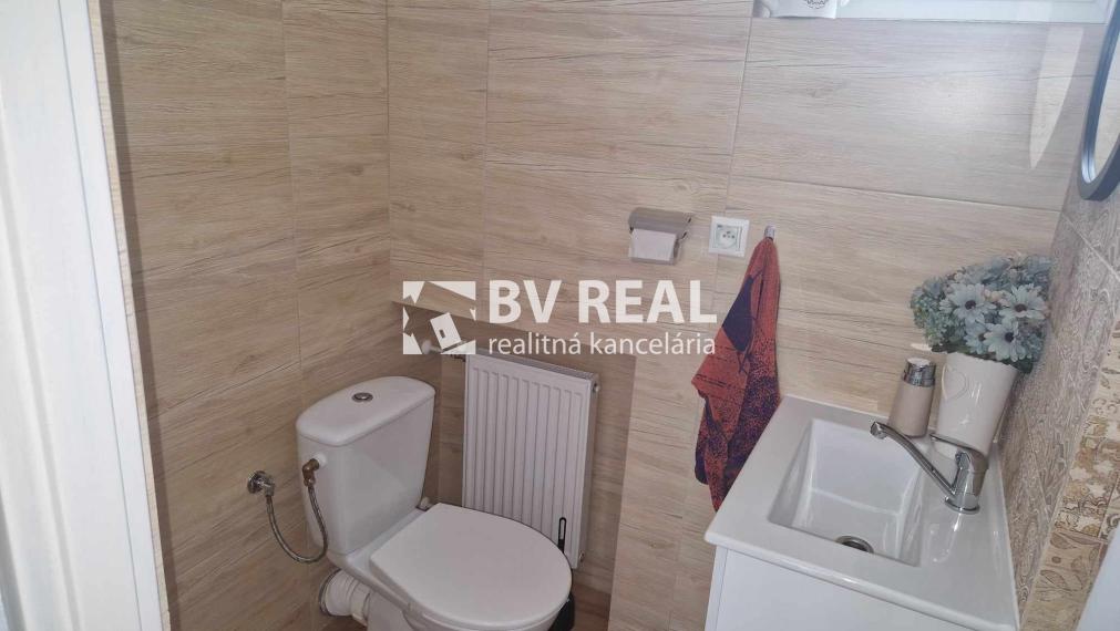 BV REAL predaj polyfunkčný objekt Čereňany okres Prievidza FM2126