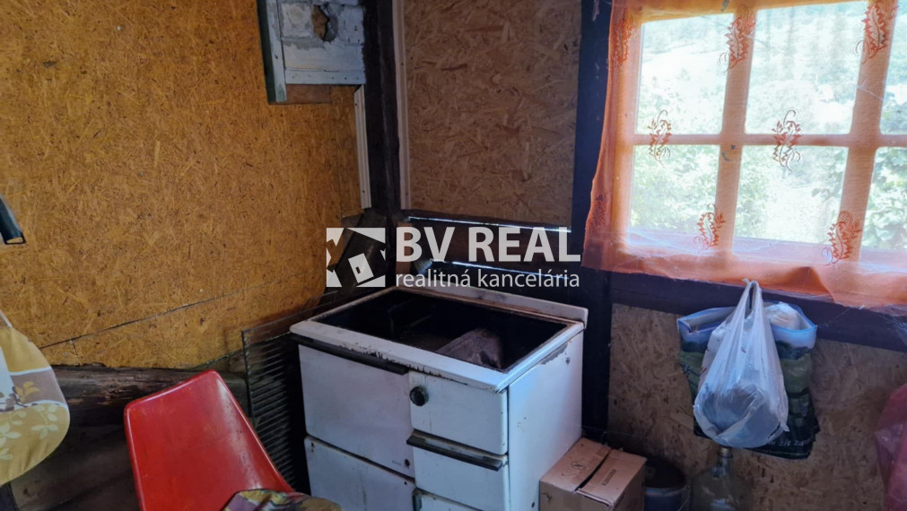 BV REAL Na predaj záhrada Handlová FM1992