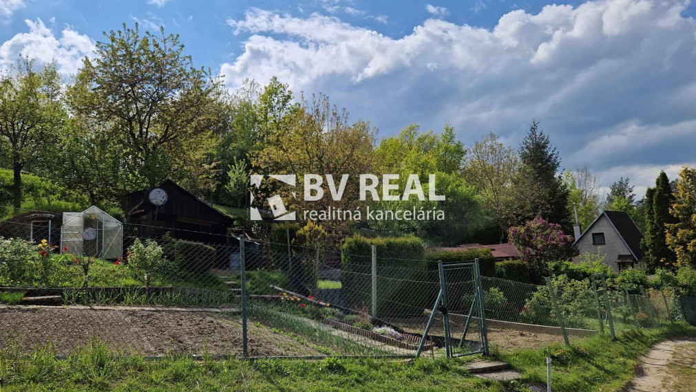 BV REAL Na predaj záhrada Handlová FM1992