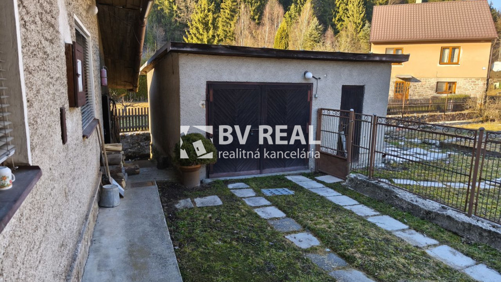 BV REAL na predaj 5 izbový rodinný dom Horný Turček BV5005