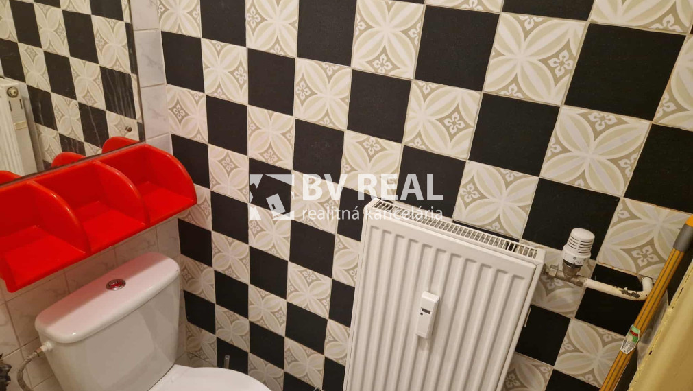 BV REAL Na predaj 2 izbový byt mesto Nováky FM2333