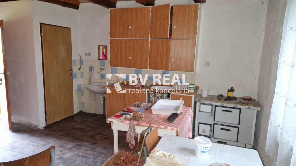 BV REAL Na predaj rodinný dom obec Temeš FM2341