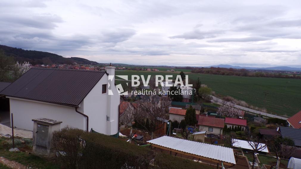 BV REAL Na predaj chata Brodzany okres Partizánske FM1856