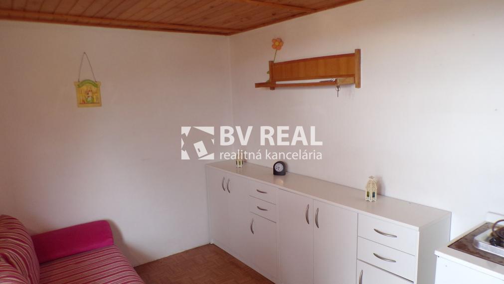 BV REAL Na predaj chata Brodzany okres Partizánske FM1856