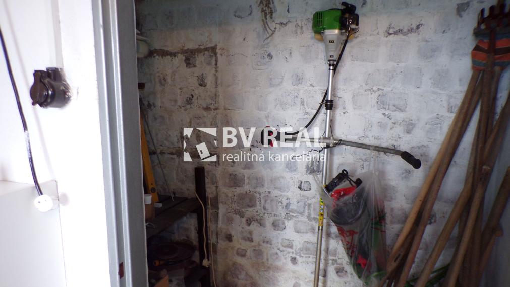 BV REAL Na predaj chata Brodzany okres Partizánske FM1856